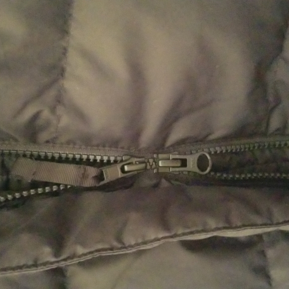 L.L. Bean Black Puffer Jacket - Picture 6 of 12